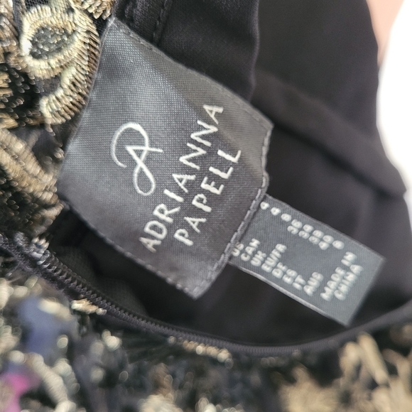 Adrianna Papell Black Gold Metallic Embroidered Sheath Dress 4 - Picture 10 of 14